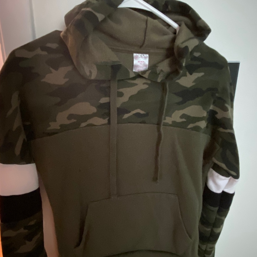 Women  Camo Hoodie